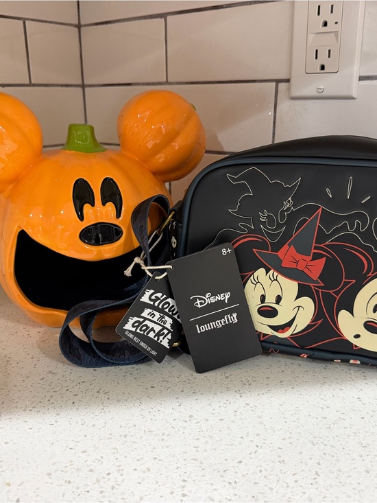 Loungefly Handbags - Loungefly Disney Mickey and Minnie Halloween Crossbody